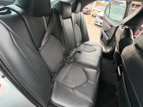 2019 Toyota Camry Hybrid