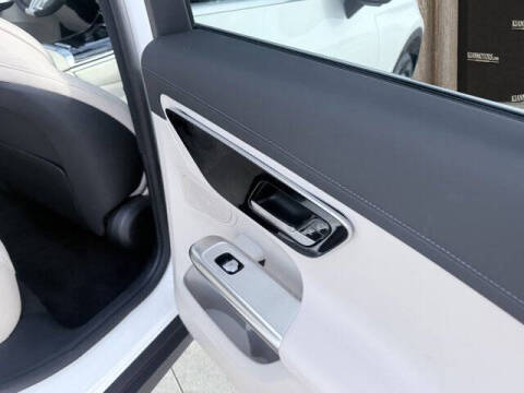 2025 Mercedes-Benz GLC GLC 300