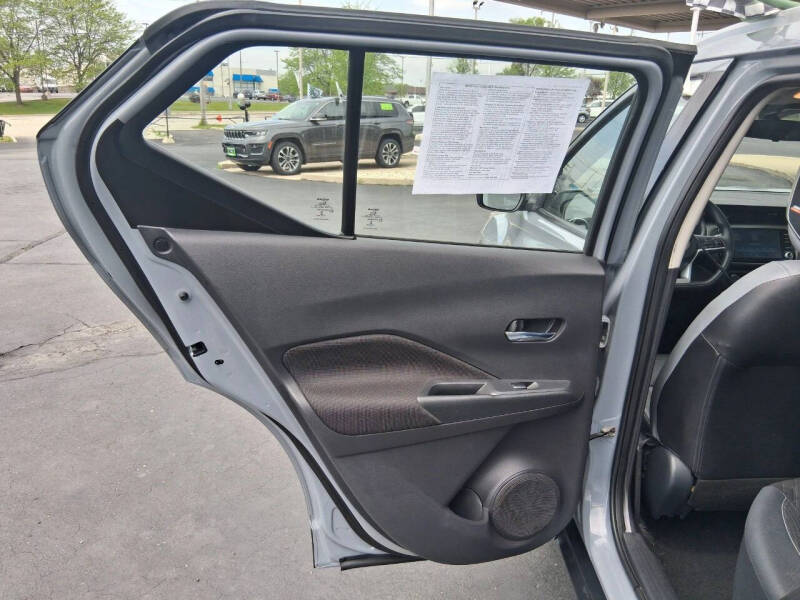 2021 Nissan Kicks SV
