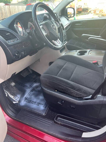 2014 Dodge Grand Caravan SXT 30th Anniversary