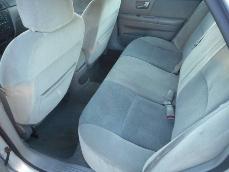 2001 Ford Taurus SES