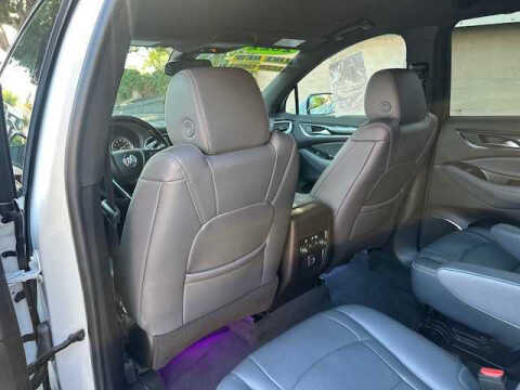 2022 Buick Enclave Essence
