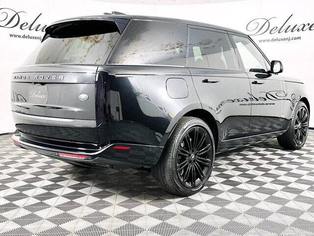 2023 Land Rover Range Rover P530 SE