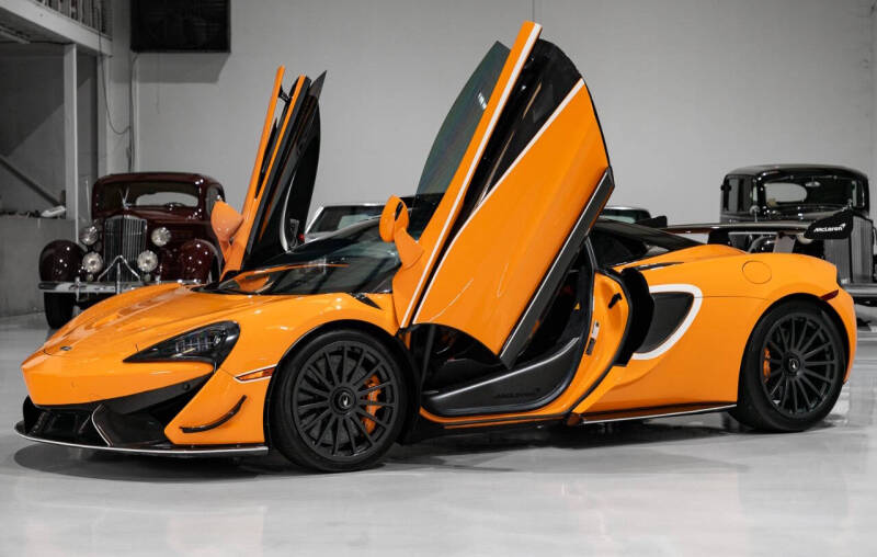 2020 McLaren 620R