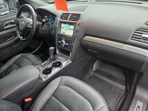 2018 Ford Explorer Sport