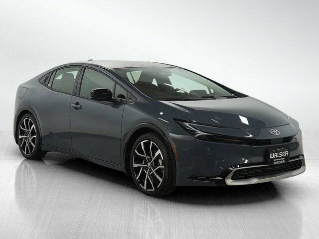 2025 Toyota Prius Plug-in Hybrid