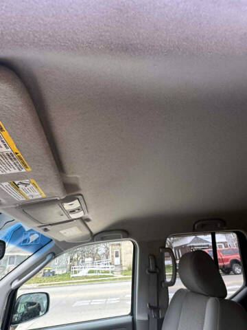 2008 Nissan Frontier LE