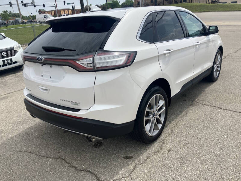 2017 Ford Edge Titanium