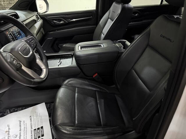 2024 GMC Yukon XL Denali