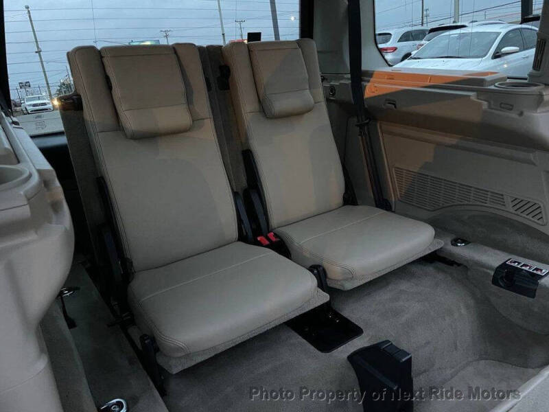 2015 Land Rover LR4 HSE