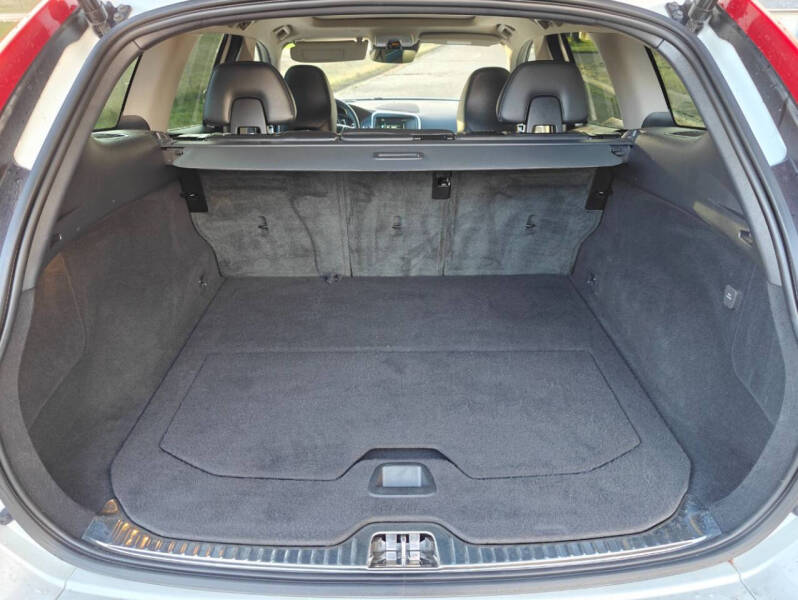 2016 Volvo XC60 T6 Drive-E Platinum