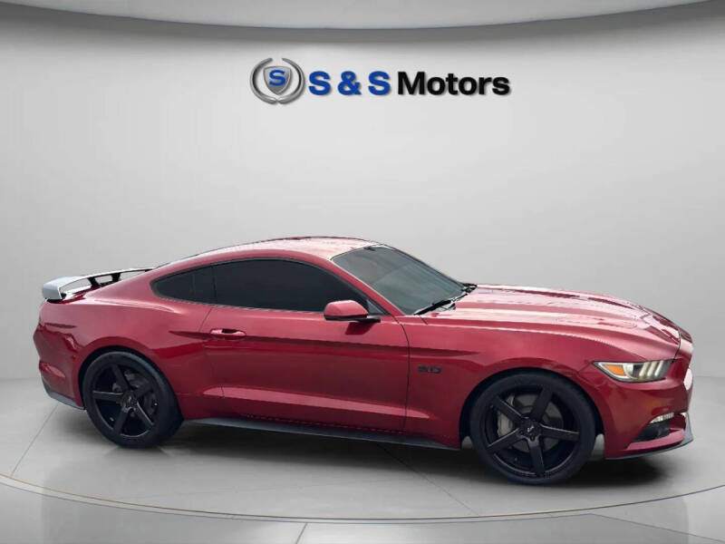 2015 Ford Mustang GT Premium