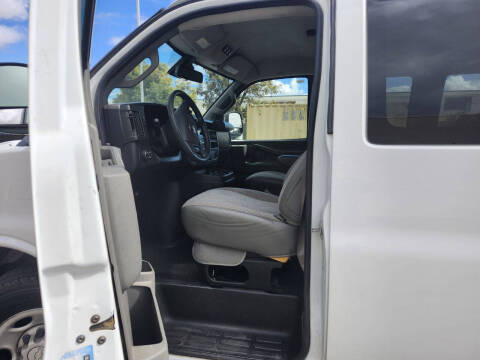 2020 Chevrolet Express LT 2500