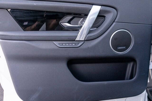 2023 Land Rover Discovery Sport P250 SE