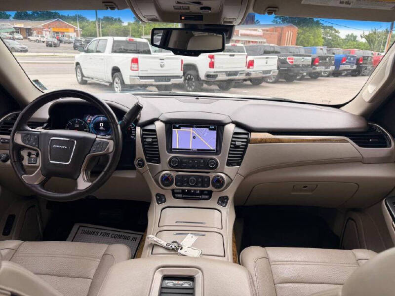 2017 GMC Yukon Denali