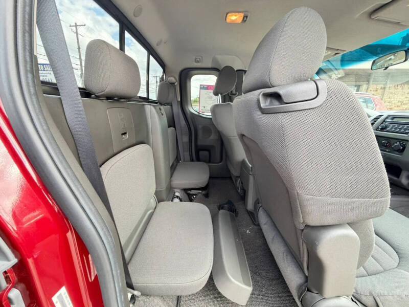 2006 Nissan Frontier XE