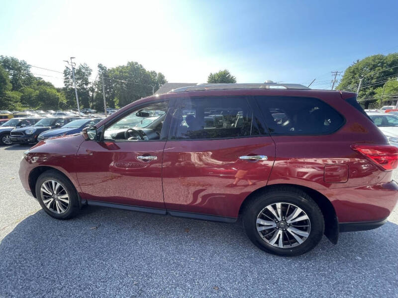 2017 Nissan Pathfinder S