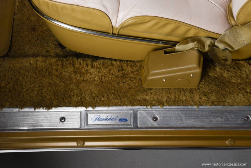 1976 Ford Thunderbird