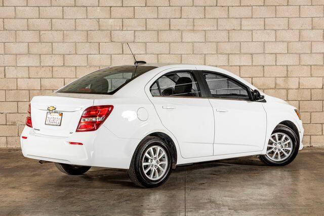 2017 Chevrolet Sonic LT Auto