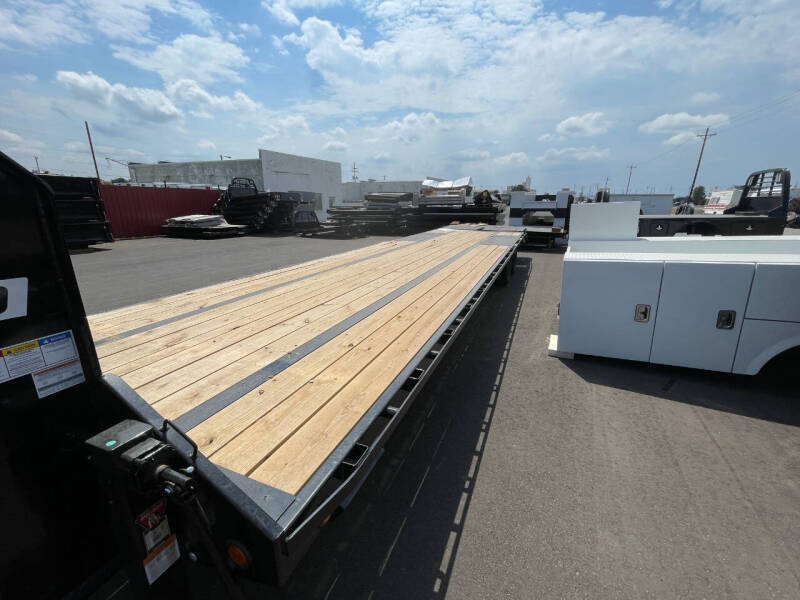 2026 PJ Trailers LD