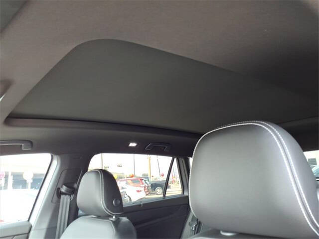 2024 Volkswagen Atlas Cross Sport SEL R-Line 4Motion