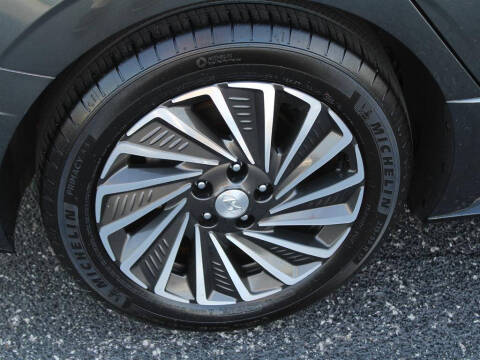 2023 Hyundai Sonata Hybrid SEL