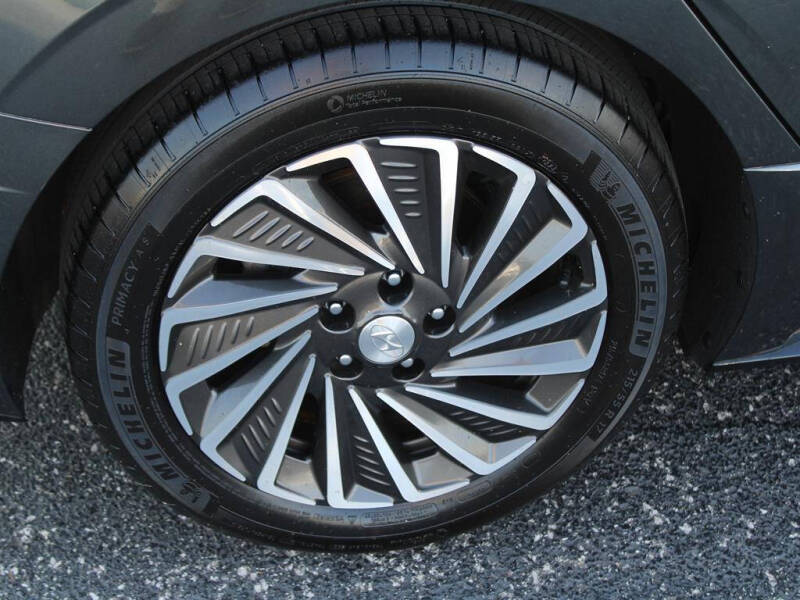 2023 Hyundai Sonata Hybrid SEL