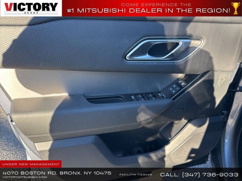 2022 Land Rover Range Rover Velar P250 R-Dynamic S