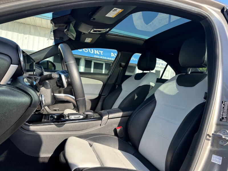 2019 Mercedes-Benz A-Class A 220