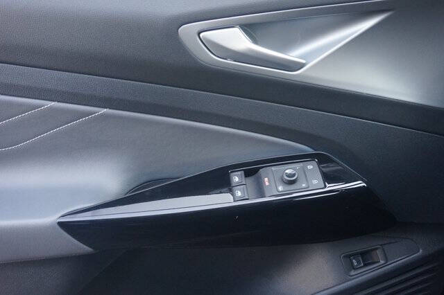 2023 Volkswagen ID.4 S