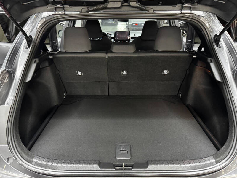 2024 Toyota Corolla Hatchback SE