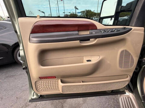 2005 Ford Excursion Eddie Bauer