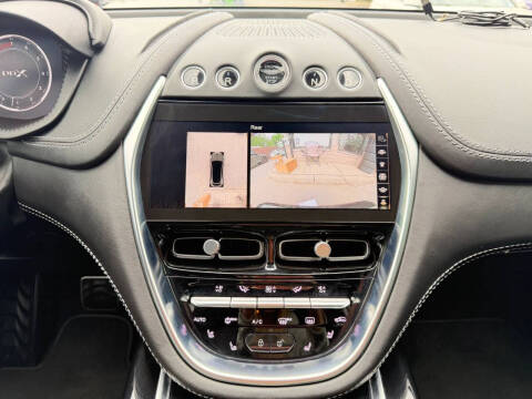 2021 Aston Martin DBX