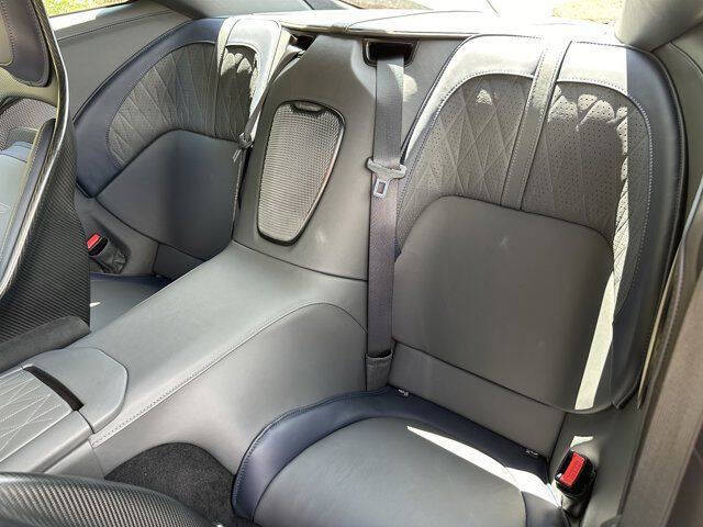 2024 Aston Martin DB12 V8