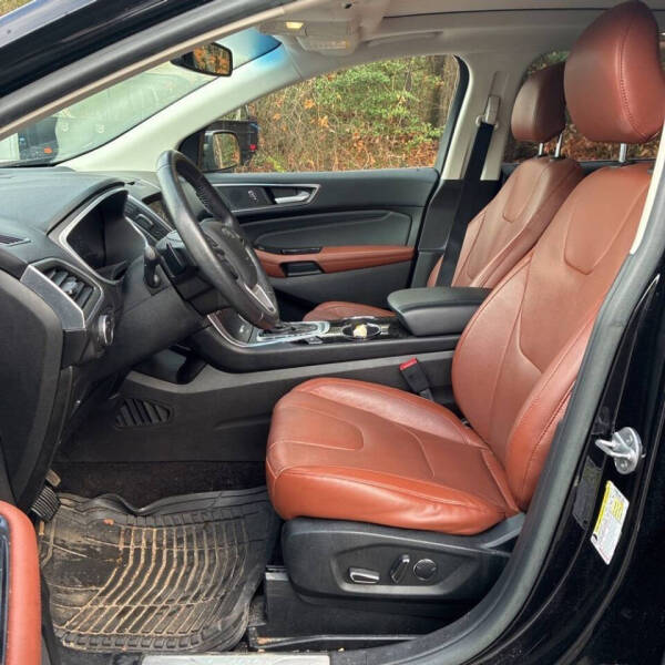 2017 Ford Edge Titanium