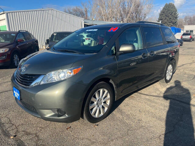 2014 Toyota Sienna for sale at Starcity Motors LLC in Garden City, ID