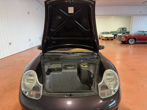 2000 Porsche 911 Carrera