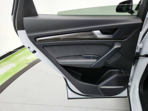 2023 Audi SQ5 3.0T quattro Prestige