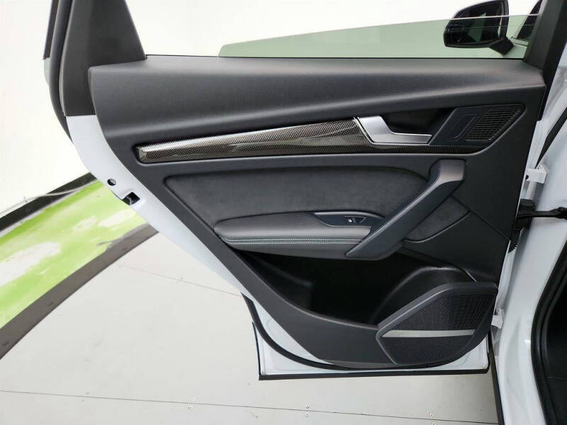 2023 Audi SQ5 3.0T quattro Prestige