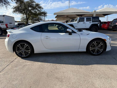2016 Scion FR-S