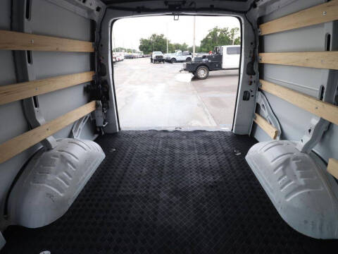 2025 GMC Savana 2500
