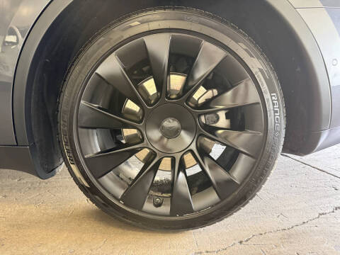 2020 Tesla Model Y Long Range