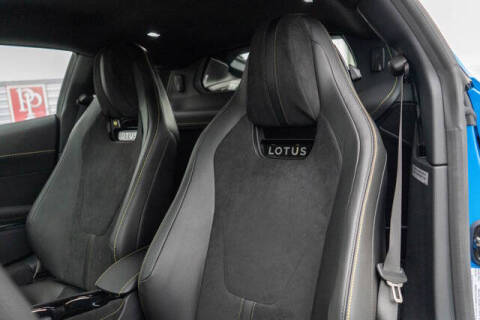 2025 Lotus Emira V6 Base