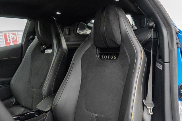 2025 Lotus Emira V6 Base