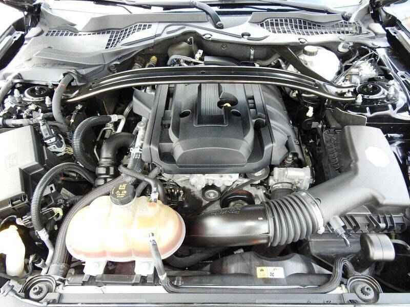 2018 FORD Mustang Coupe - $18,900