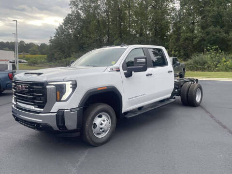 2026 GMC Sierra 3500HD CC Pro