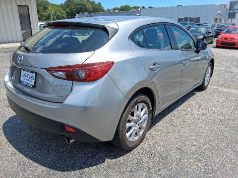 2015 Mazda MAZDA3 i Touring