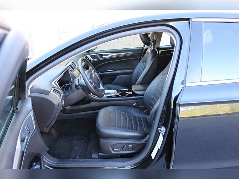 2014 Ford Fusion Energi SE