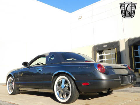 2003 Ford Thunderbird