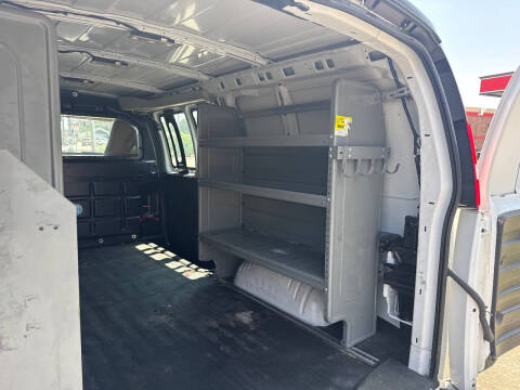 2021 Chevrolet Express 2500